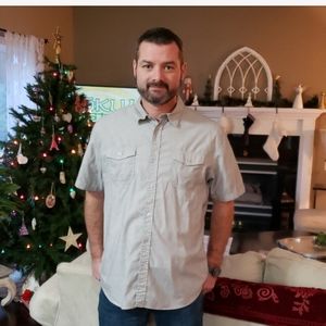 Mens button up casual shirt